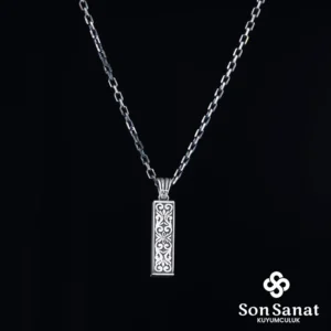 Küçük Küp Cevşen Gümüş Kolye