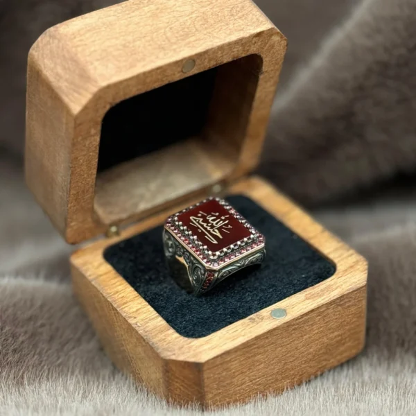 Kırmızı Akik Hasbinallah Gümüş Erkek Yüzük