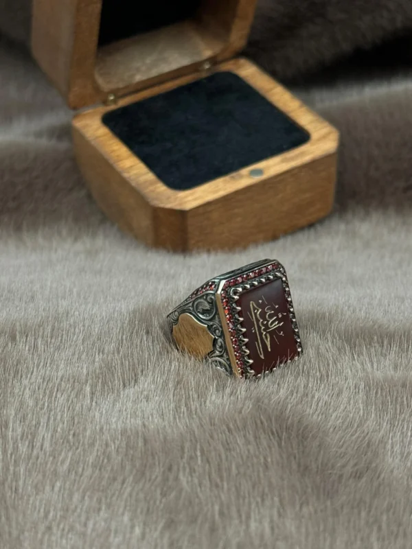 Kırmızı Akik Hasbinallah Gümüş Erkek Yüzük