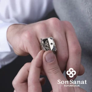 Safir Kalkan Gümüş Yüzük