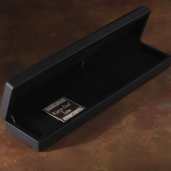 image_1950-1842.webp Siyah Işıklı Bileklik Kutusu