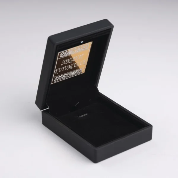 image_1950-1852.webp Siyah Işıklı Kolye Kutusu