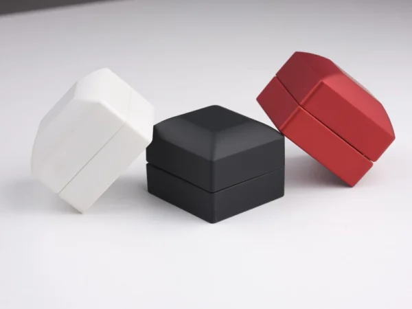 Siyah Işıklı Yüzük Kutusu