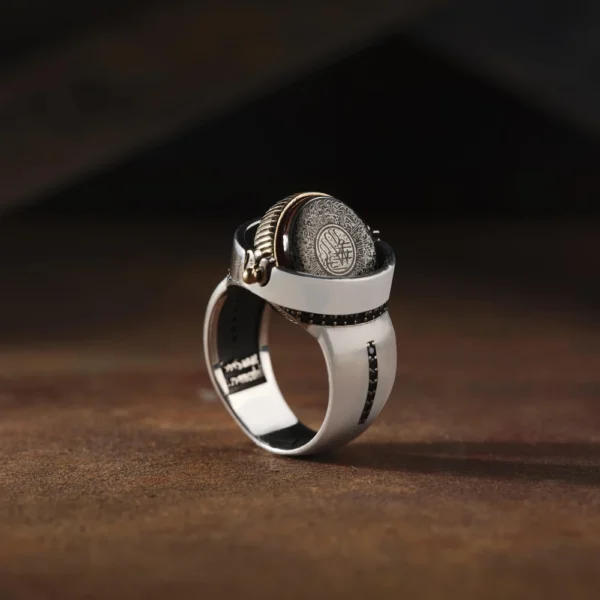 Yuvarlak Şura İnşirah Gümüş Yüzük