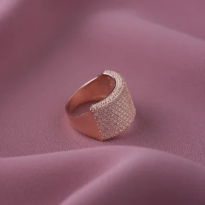 image_1950-272.webp Beyaz Zirkon Taşlı Sıralı Su Yolu Kadın Yüzük