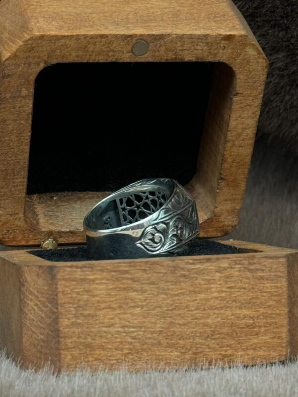 Sekizgen Kişiye Özel Harfli Erkek Yüzük