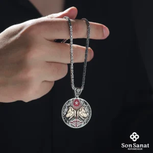 Ayar Ayyıldızlı Kurt Madalyon Kolye