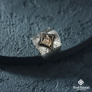 image_1950-52.webp Kartal Kafası İşlemeli Gümüş Yüzük