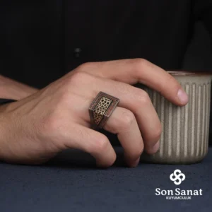 Garnet Cam Kırığı Gümüş Yüzük