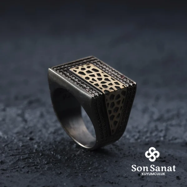 Garnet Cam Kırığı Gümüş Yüzük