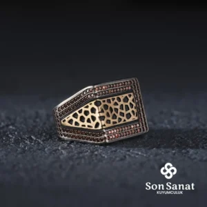 Garnet Cam Kırığı Gümüş Yüzük