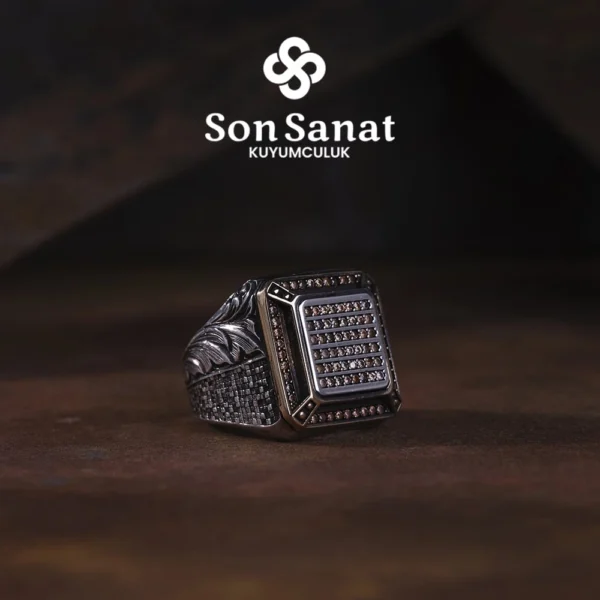 image_1950-572.webp Garnet Kalemkar Gümüş Yüzük