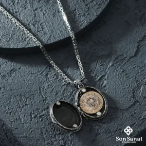 Oval Kapaklı Kurt Gümüş Madalyon Kolye