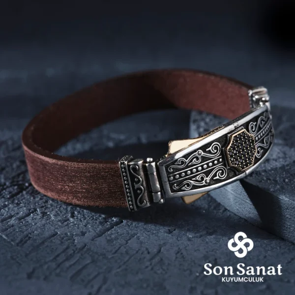 Kahverengi Deri Şövalye Gümüş Bileklik