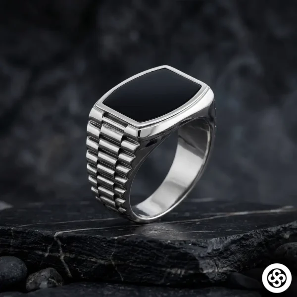 Siyah Mineli Duvar Gümüş Yüzük