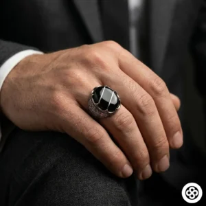 Oval Kehribarlı Gümüş Yarmalı Erkek Yüzük Modeli