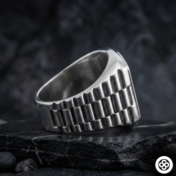 Siyah Mineli Duvar Gümüş Yüzük