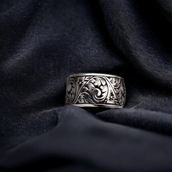 Gravür Motifli Gümüş Alyans