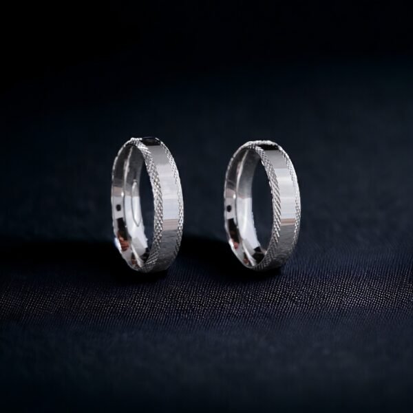 Eşlere Özel Gümüş Çift Alyans