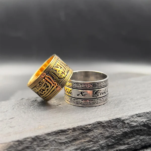 isimli-alyans.webp 12mm İsim Yazılı Gümüş Çift Alyans