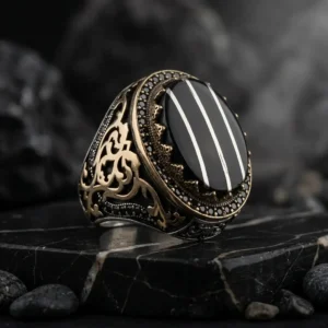 u (1) Üç Çizgili Oval Siyah Taşlı Gümüş Yüzük Modeli
